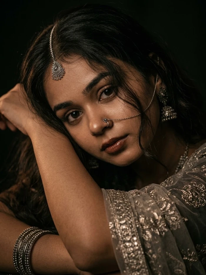 Elegant Maang Tikka Portrait