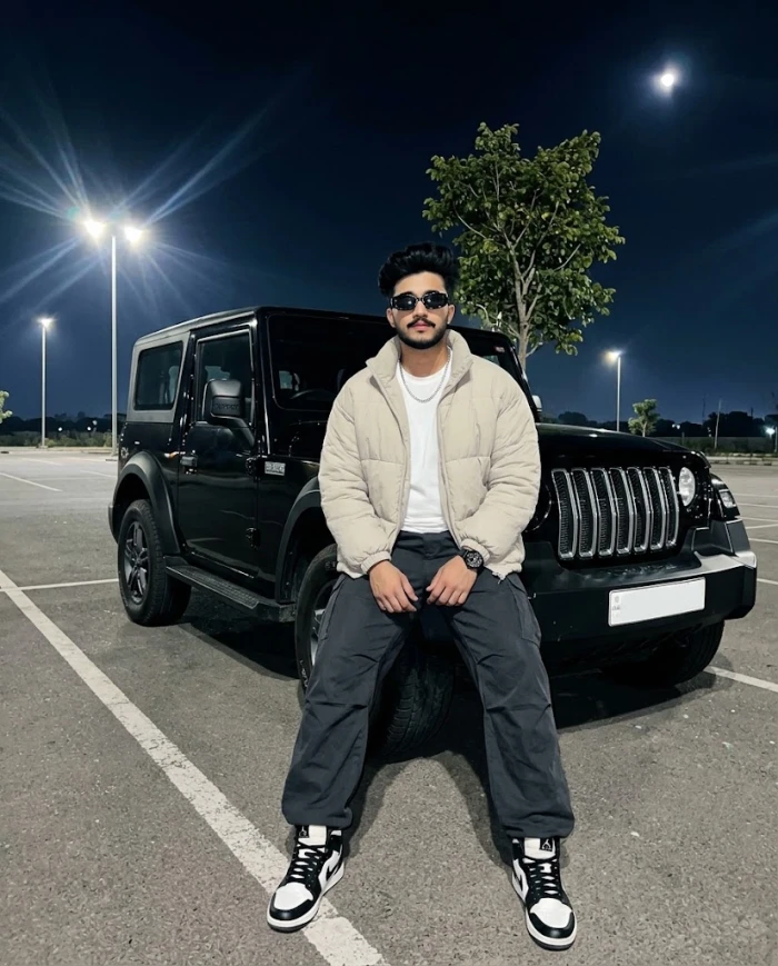 Midnight SUV Street Style Photoshoot sample